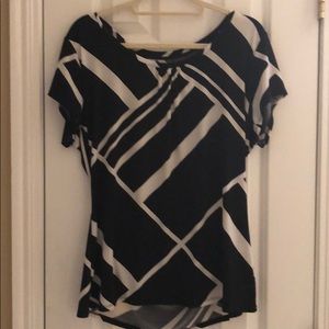 Worthington black and white blouse